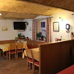 Haus Resi Homestay szállás *