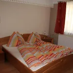 Homestay szállás Haus Resi