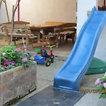 Haus Resi *